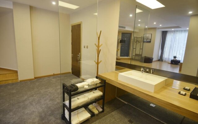 Meet South Boutique Inn