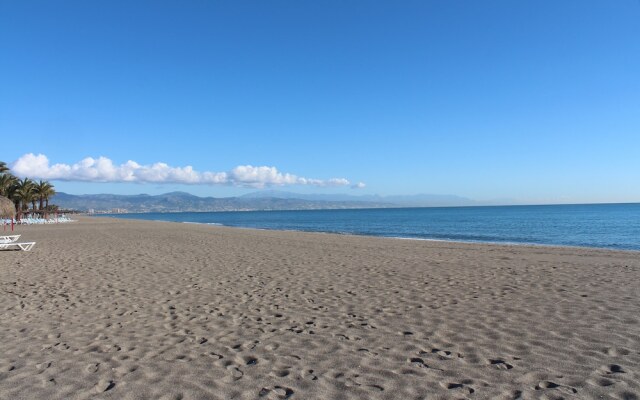 Playamar - Exclusive Beach Apartment With Pool, Tennis and Wifi