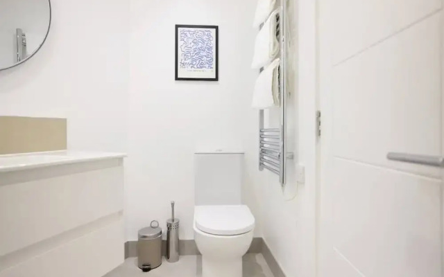 The Melbray Gem - 2bdr Apartment With Courtyard