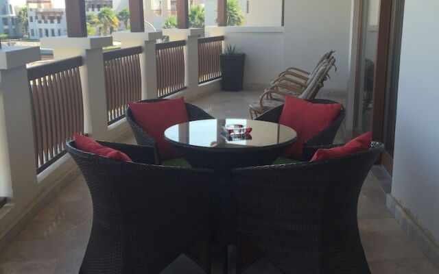 Le Sifah Resort Apartments