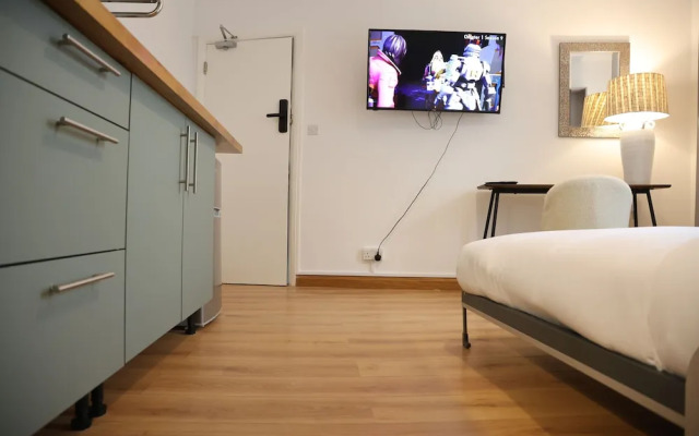 Urban Hideaway Studio