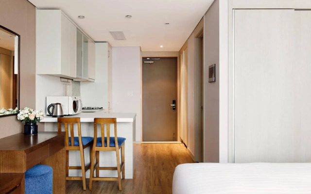 Vabien Suites 2 Serviced Residence