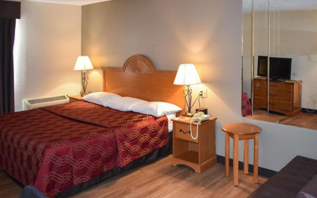 Econolodge Inn & Suites Bordentown