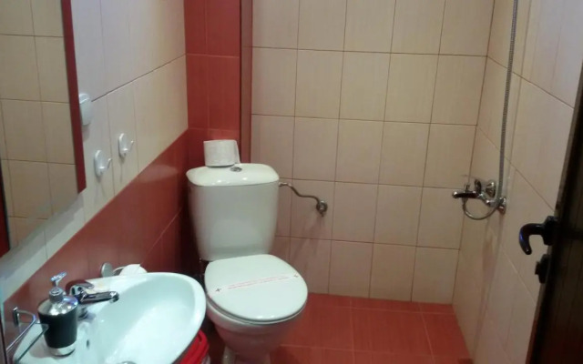 Kyshta za Gosti Tam Krai Rekata