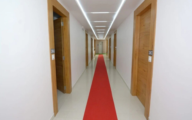 Hotel Green Leaf