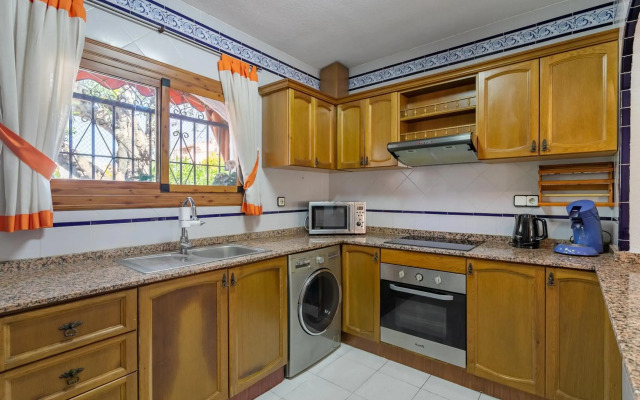 Bungalow Urb Costa Hispania