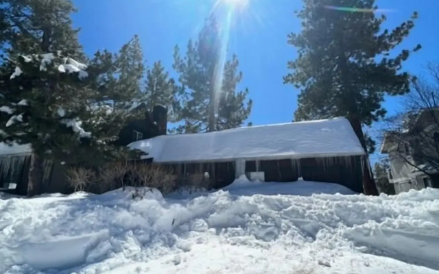 Blue Lagoon Lakefront