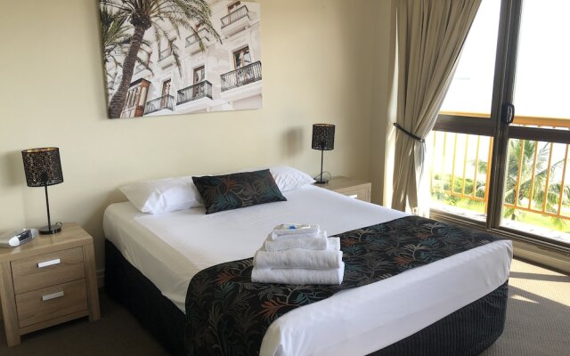 Coral Towers Holiday Suites