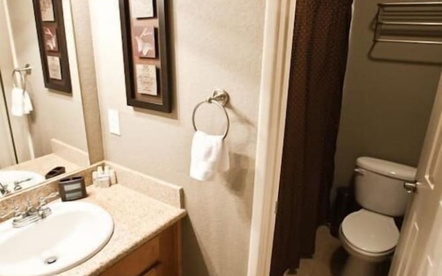 Hangout By Signature Vacation Rentals