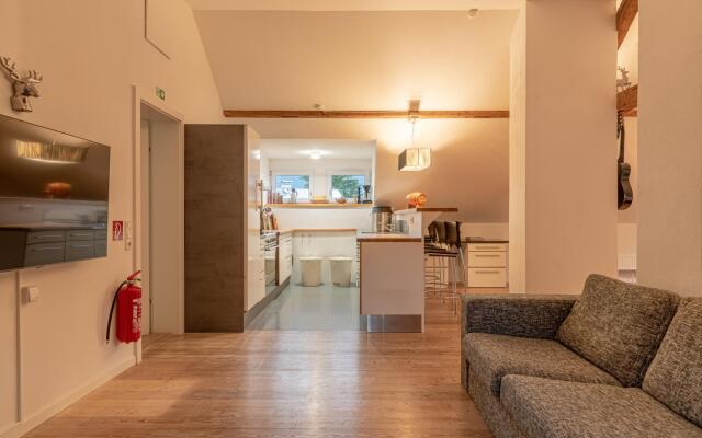 Chalet Love the Alps, 22pax, near ski lift