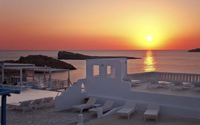 Mykonos Lolita, A Grecotel Resort To Live