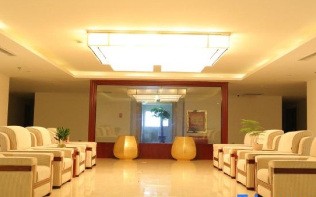 Wanzhou Loulan Hotel