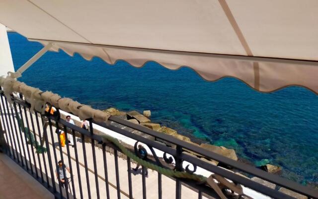 Casa Adriana Fronte Mare