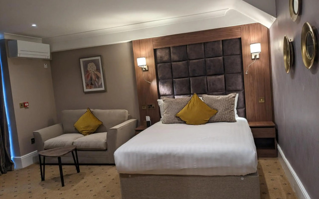 The Tudor Hotel