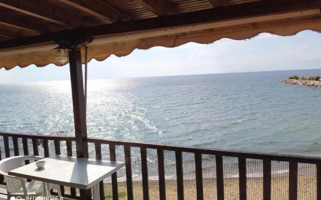 Beachfront Apartment Thassos