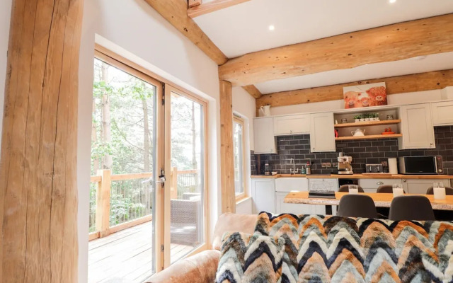 Pine Marten Lodge