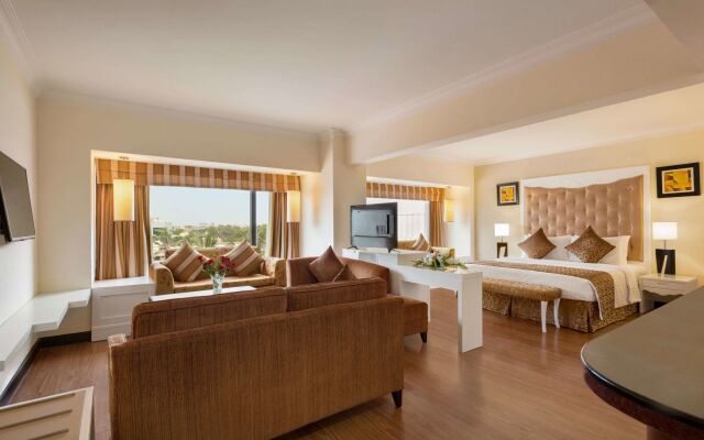 Ramada Plaza by Wyndham Karachi Airport Hotel