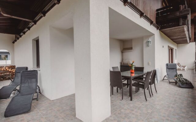 Rudis Appartements 18052
