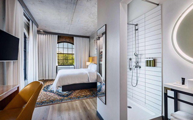 The Loom Hotel, Tapestry Collection by Hilton