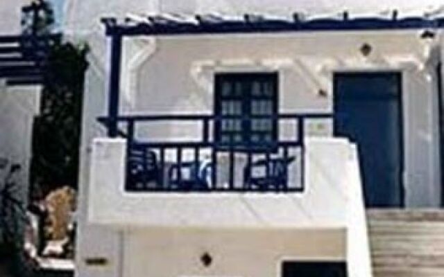 Pauleva Apartments