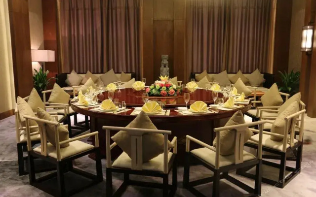 Weishui Holiday Inn