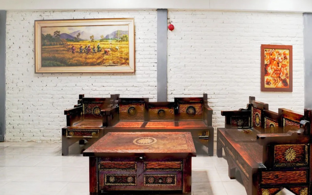 Hotel O Bungurasih Near Juanda International Airport Formerly Griya Waru Hotel