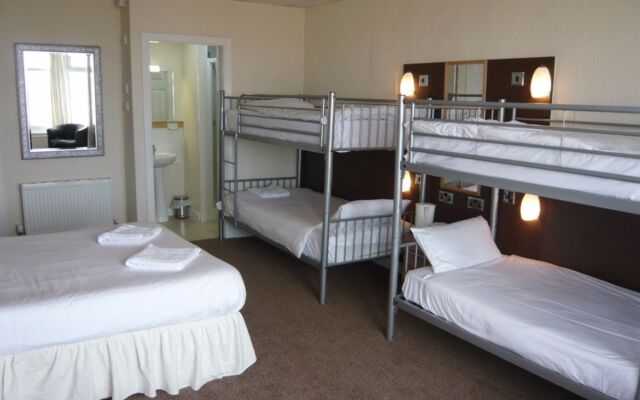 Dutchman Hotel