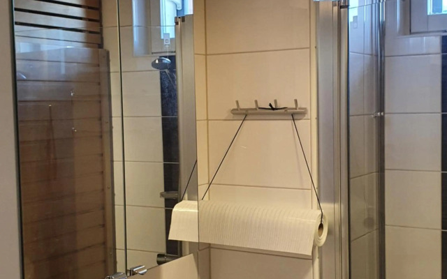 Moderni, viihtyisä pikkukaksio saunalla