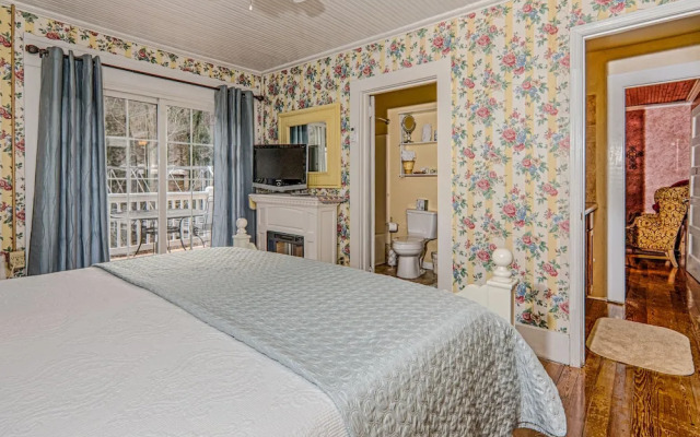 Broad River Inn