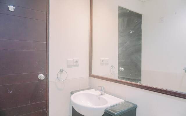 Spacious And Homey 2Br Mangga Dua Apartment