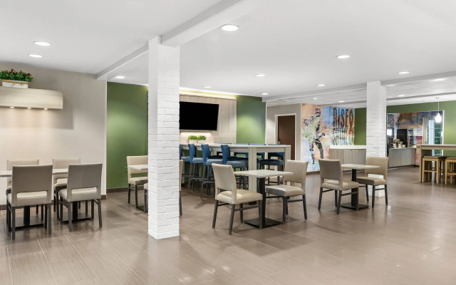 Quality Inn & Suites