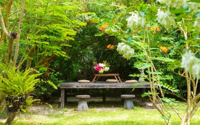 Alcove Bungalow