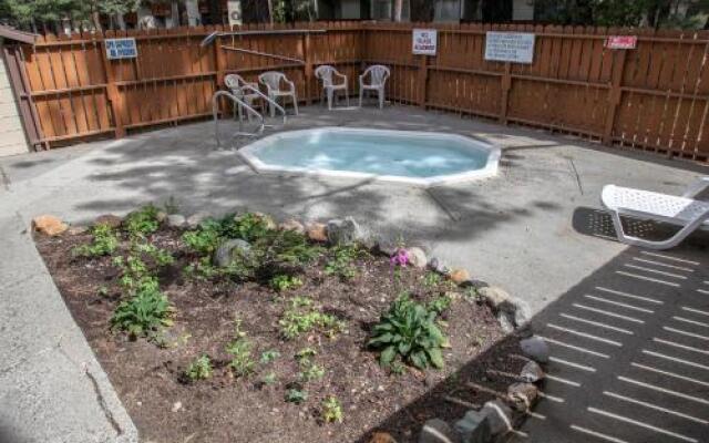 La Residence V #S02 Condo