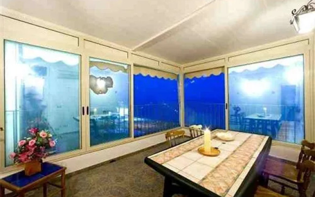 Villa Beach