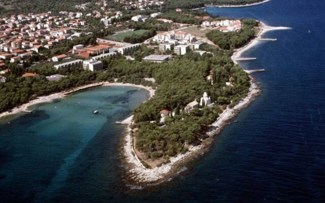 Val - 300 m to the Beach - SA1