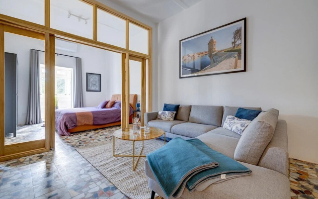 Contemporary Apartment Close to Valletta
