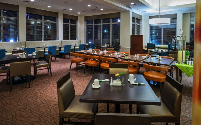 Embassy Suites by Hilton Montgomery Hotel & Conference Ctr