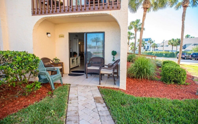 Unit 2101 - Ocean Racquet Club