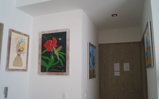 Romantic Zone Zenith Studio