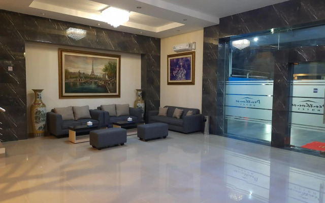 Penthouse hotel