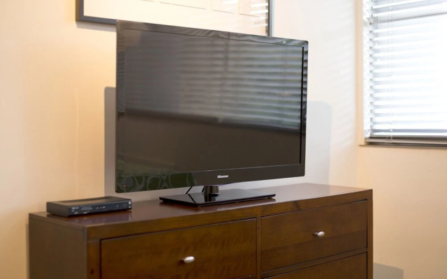 Studios On 25th by BCA Furnished Apts