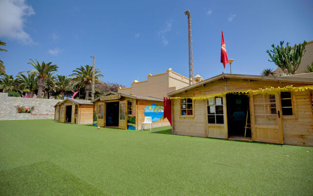 SBH Monica Beach Hotel