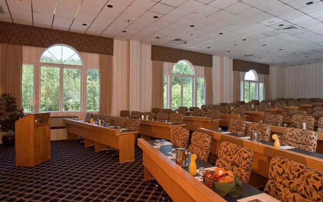 Westford Regency Inn & Conference Center