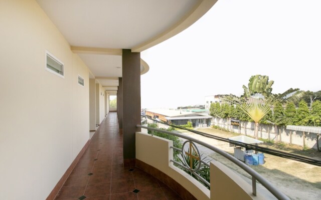 OYO 75387 Four Men Court