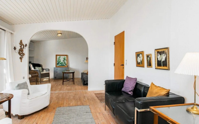 8 Person Holiday Home in Albaek