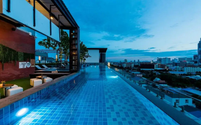 T Pattaya Hotel by PCL