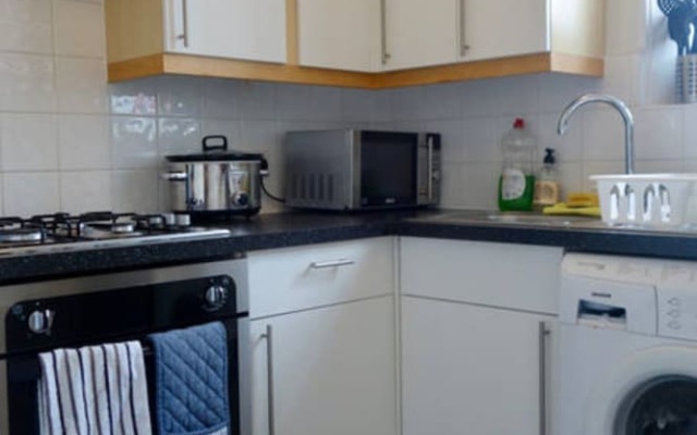 2 Bedroom Apartment in Edinburgh Sleeps 4