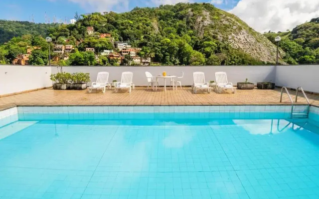 Alice Vitria Hotel