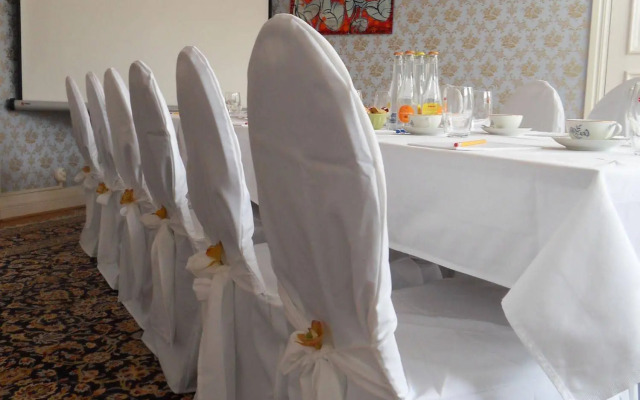 Annas Hotell
