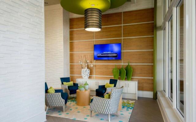 Mare Azur Miami Luxury Apartments by Grand Bay